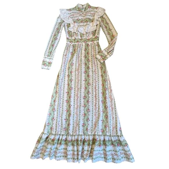 Vintage 1970s Vicki Vaughn Promenade XS Green Floral Prairie Ruffle Maxi Dress - Picture 2 of 16